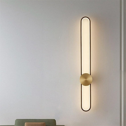 Modern Gold LED Wall Light – Sleek Vertical Design, Energy-Saving, No Glare